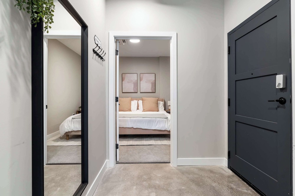 CozySuites at Textile