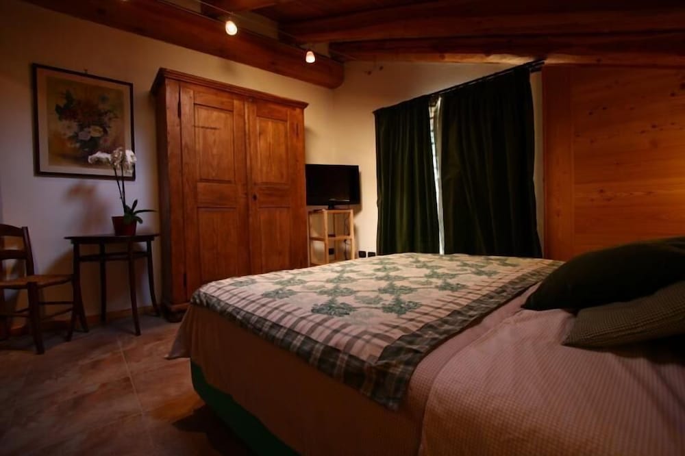 Maison Perriere