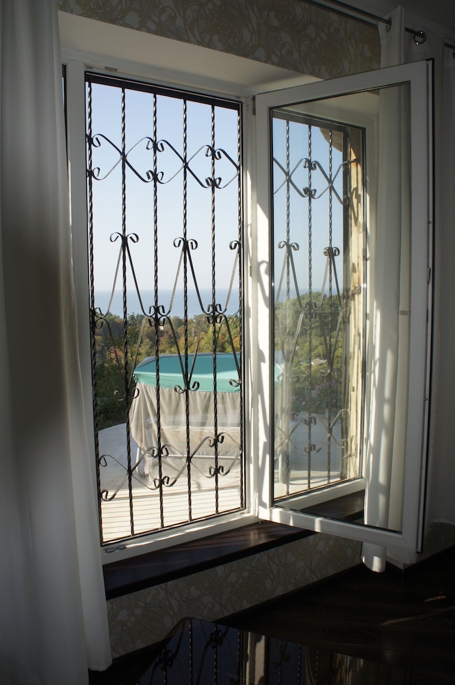 On Sanatornaya Guest House