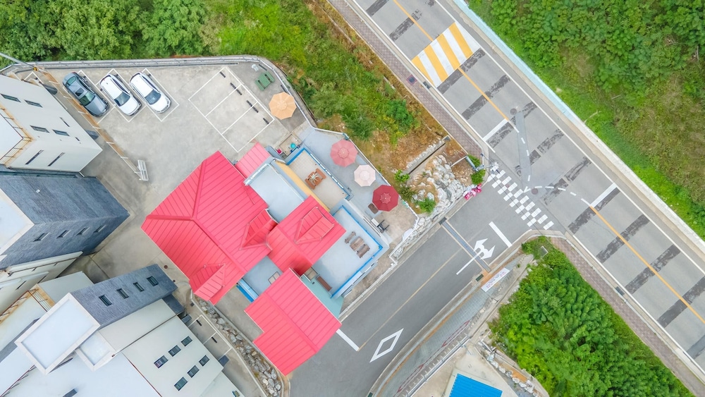 Donghae Red Roof Pension view 3