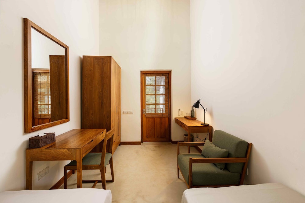 Kandakuliya Sunrise Beach Villas