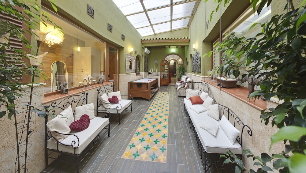 Casa Mistela view 2