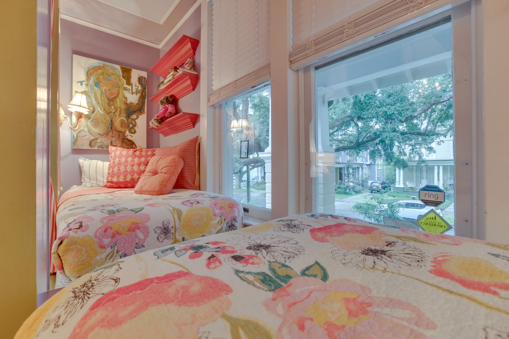 New Orleans Vacations - Lavish New Orleans Haven w/ Private Pool! - Property Image 23
