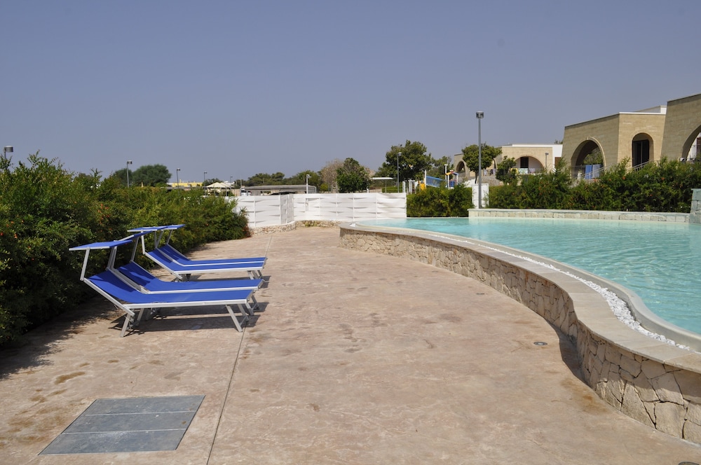 Residence Magic Sea Vacation Torre Pali