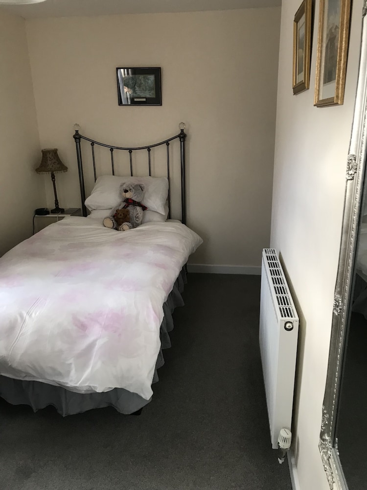 Meadowbrook Cottage B&B