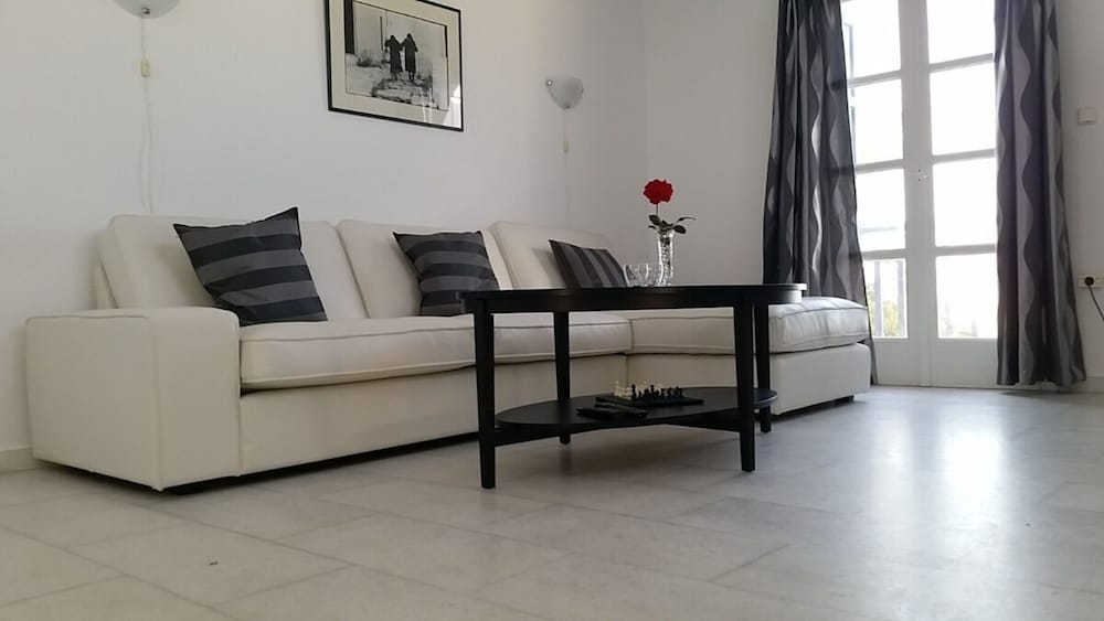 Prokopios Cottage Cycladic Home a Walk to Beach