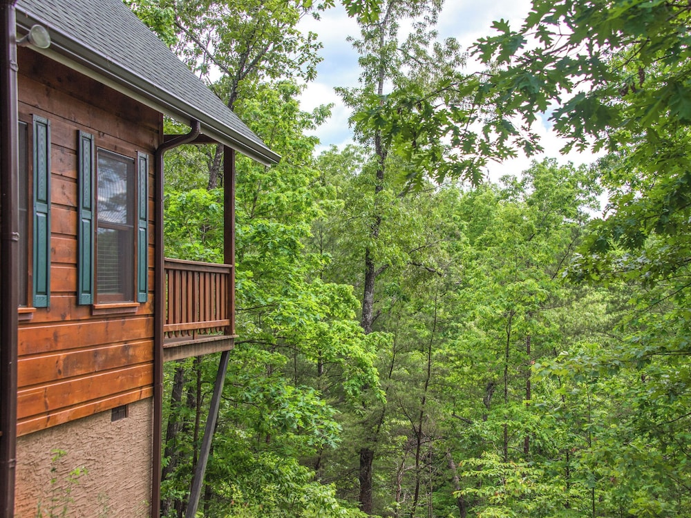 Macys Hideaway by Jackson Mountain Rentals