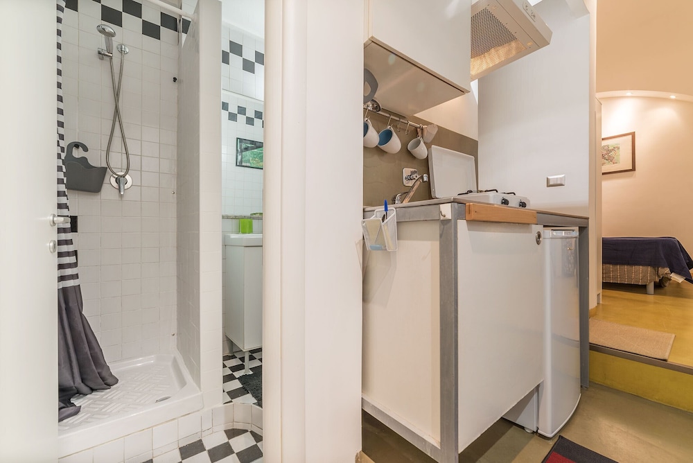 Piazza Vittorio NETFLIX Apartment