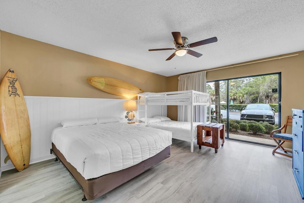 Edgewater Golf Villa 3204