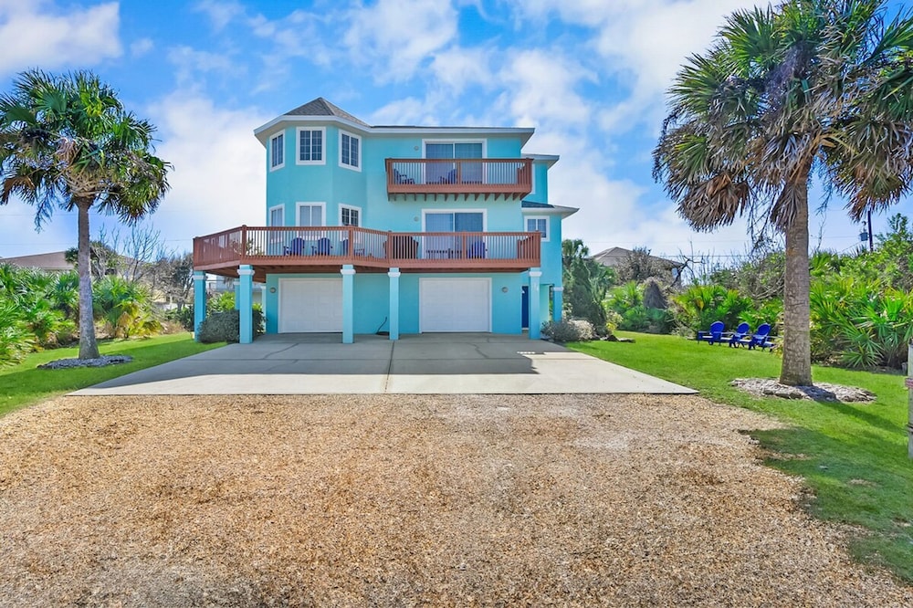 Ocean View By Beach Bikes Game Room Beach Gear