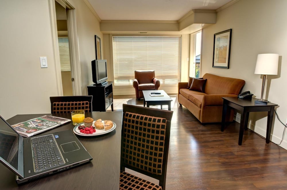 Fort Mcmurray Vacations - Clearwater Residence Hotel Timberlea - Property Image 12
