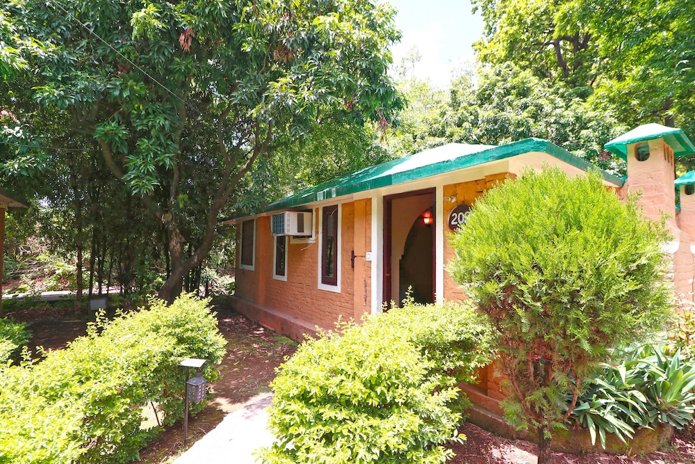 OYO 9445 Bagheera Jungle Retreat