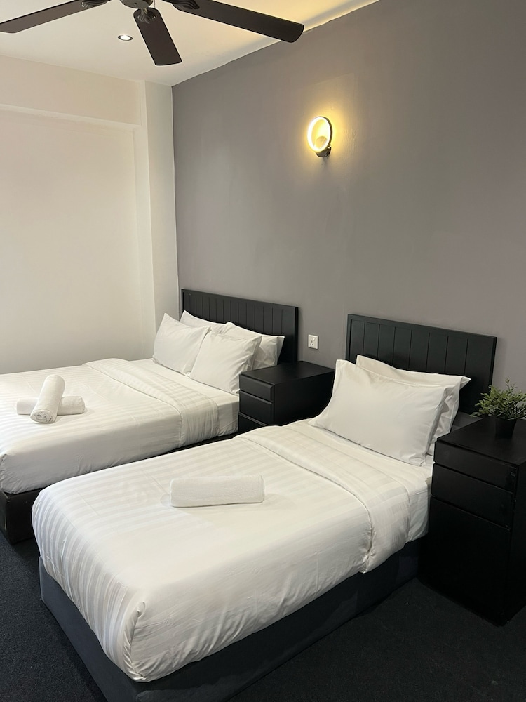Quee Hotel