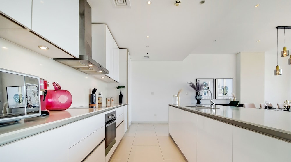 Manzil - Splendid 3BR in Citywalk nr Metro Station