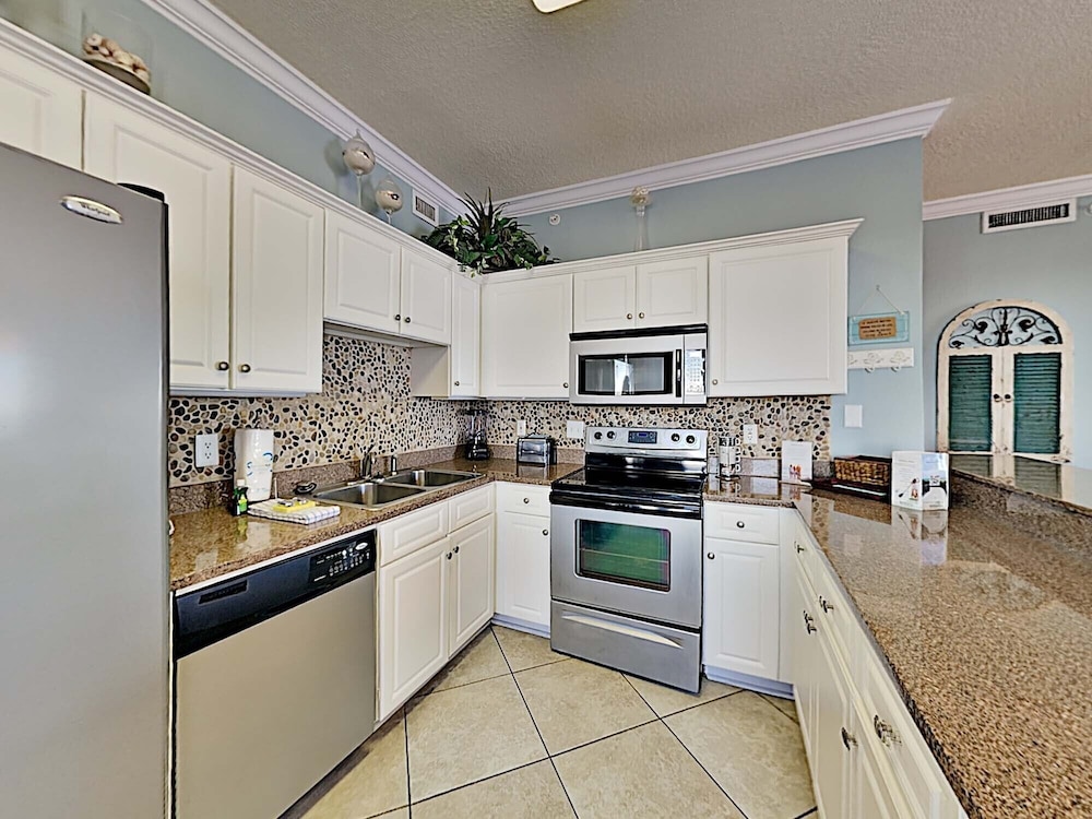 Regency Isle by Southern Vacation Rentals