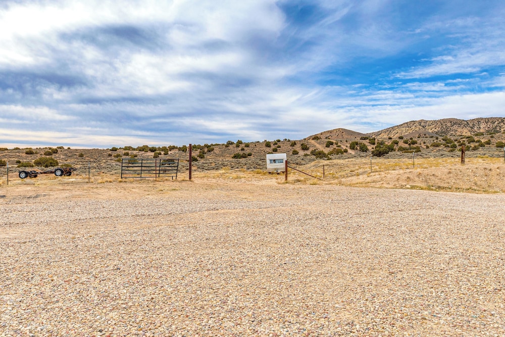 Near Dinosaur Nat'l Monument! High Desert Hideaway