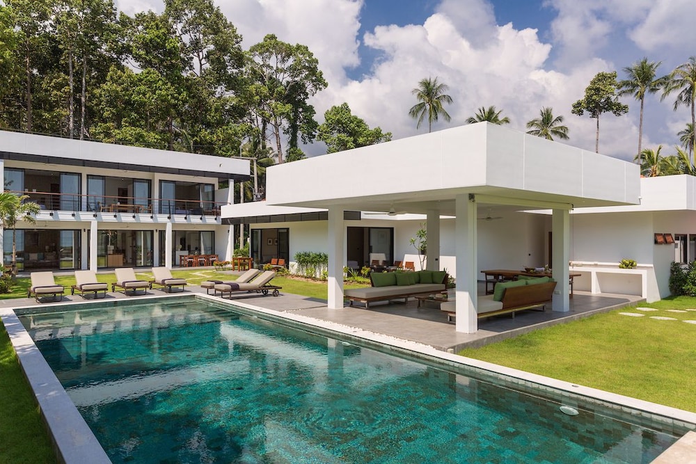 Villa Thansamaay