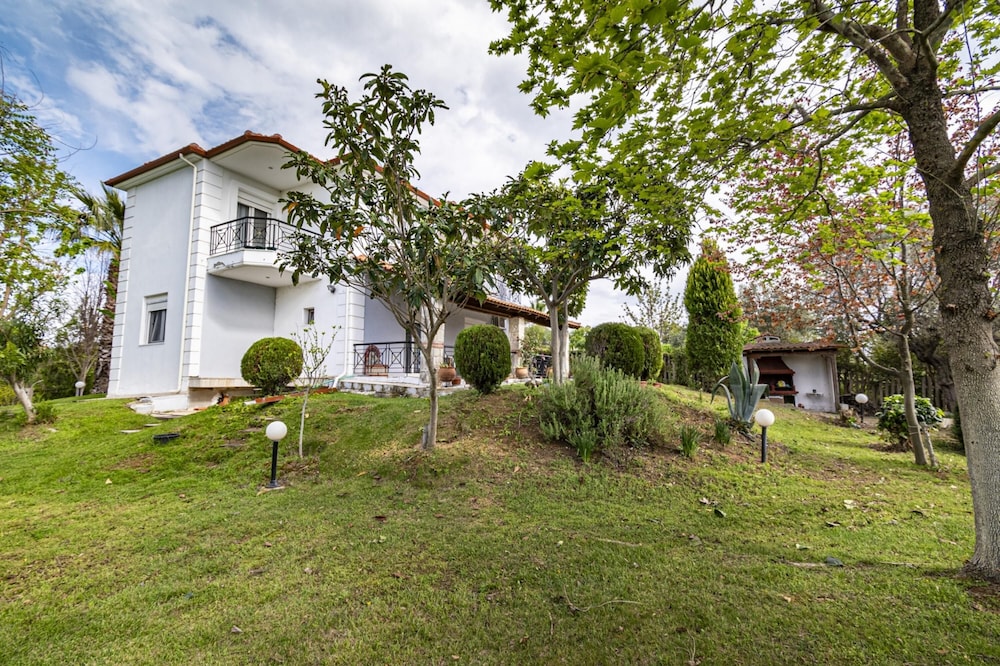 Marisol House by Travel Pro Services photo 2