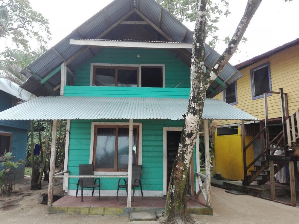 Hotel Cabañas Turisticas Estefany - Image 1