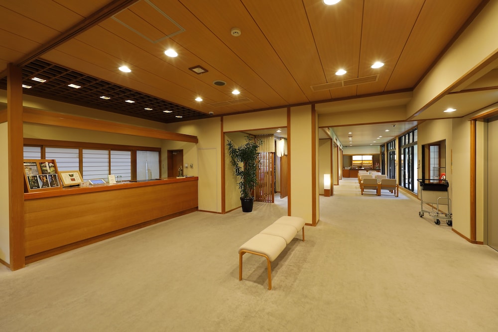 Yushuku Seiryuu view 2