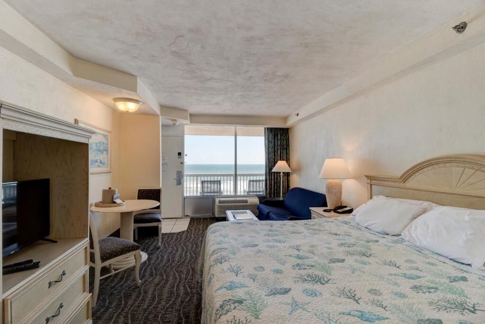 Azure Tides Oceanfront