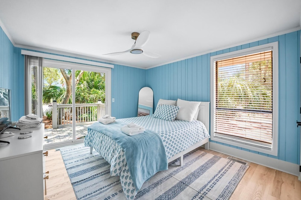 Coastal Comfort at 101 Sea Otter - Fripp Island Retreat