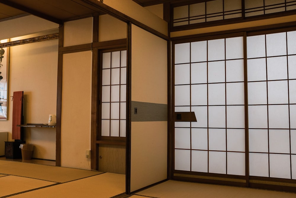 Guest House Sunline Beppu - Hostel