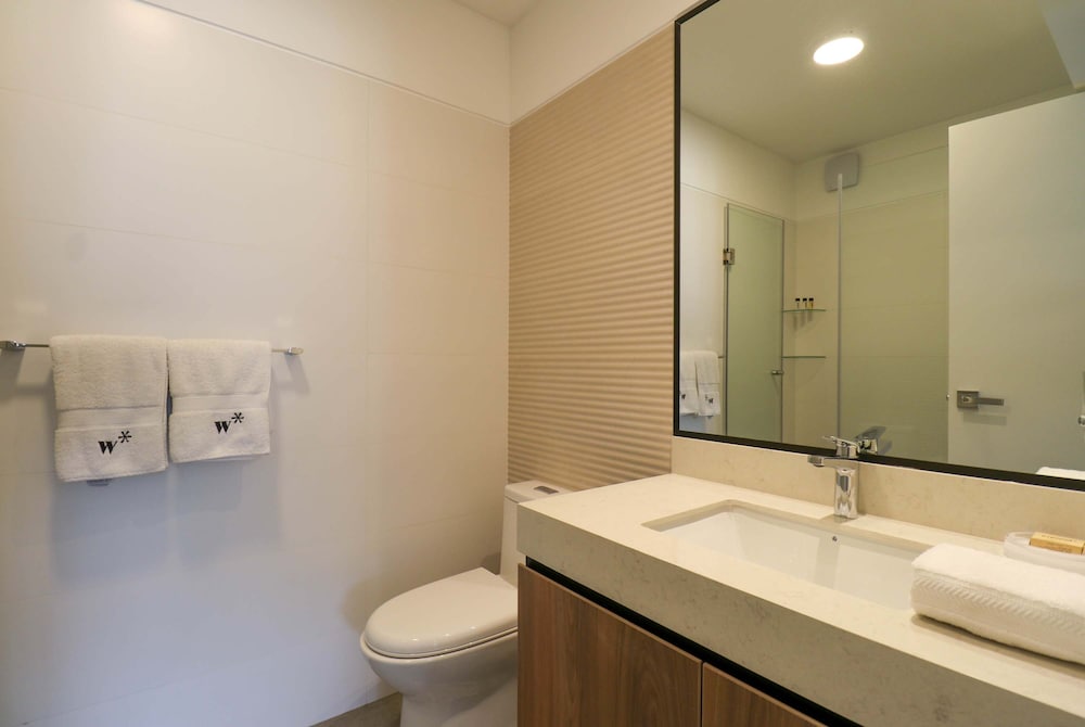 w Fabulous 2BR w Balcony in Miraflores