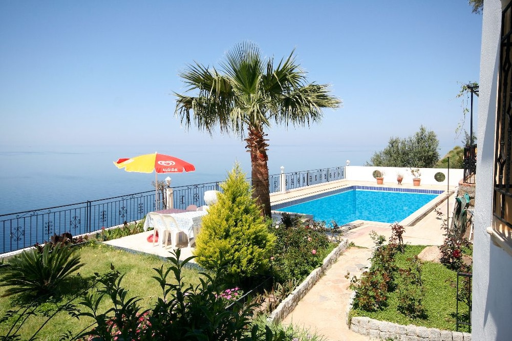 Important Group Villa BD456 3 Bedrooms