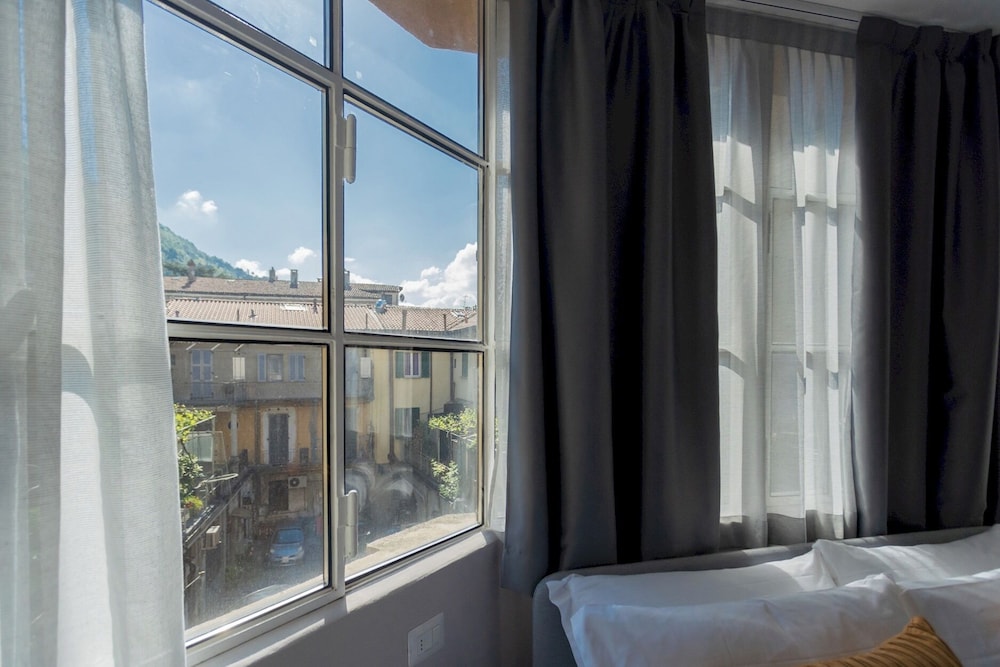 Sant'Agostino Apartments by Rent all Como