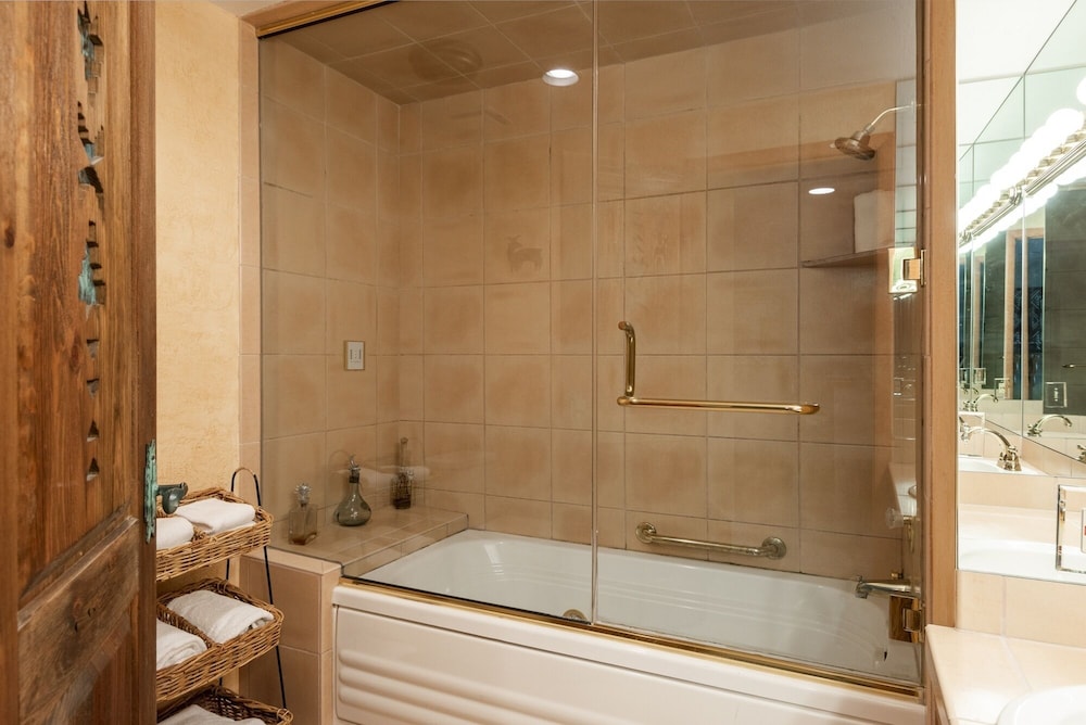 Park City Ski Resort UT - Snow Flower Vacation Homes