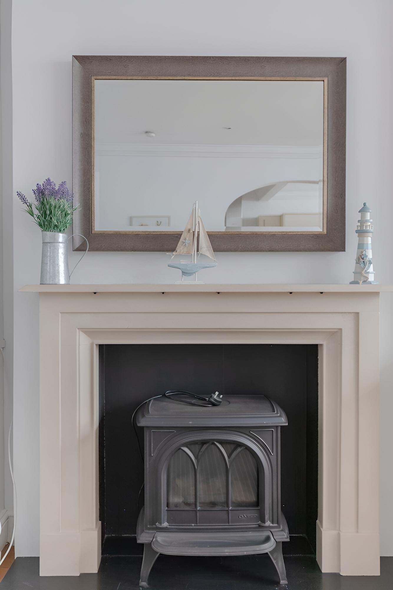 Central & Stylish 2BD Home Near Kensington Gardens