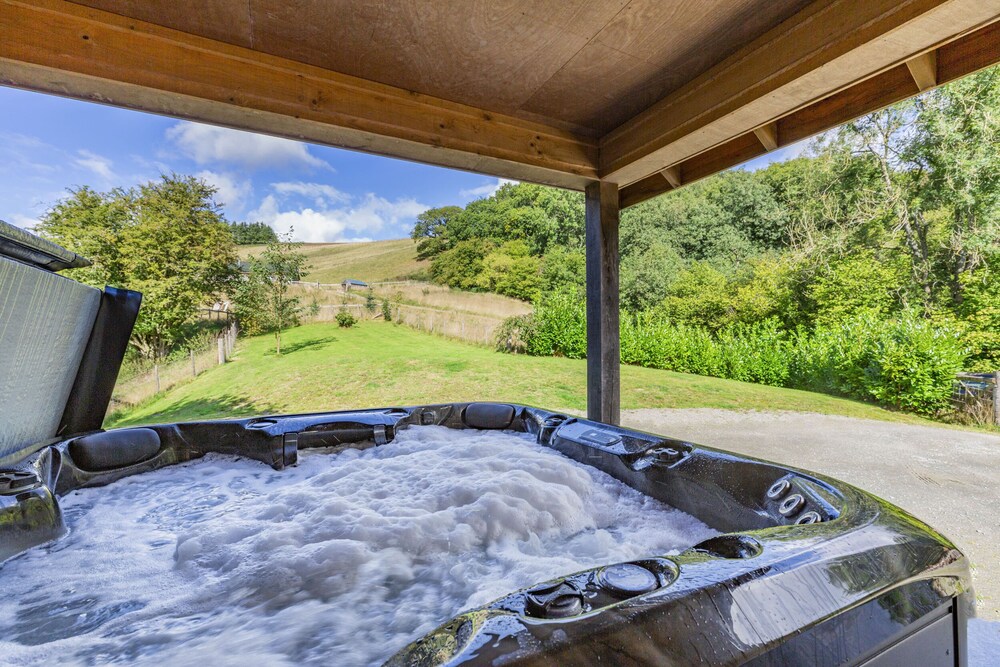 Ploony Hill Lodge