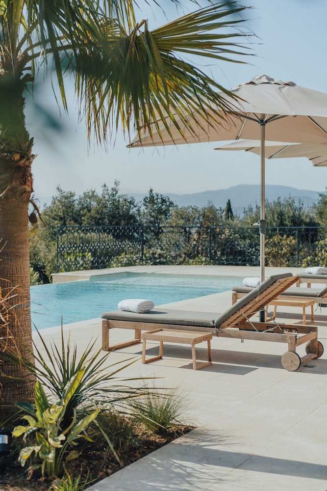 Sumptuous Contemporary Villa - Gassin Hills - 6br/12p