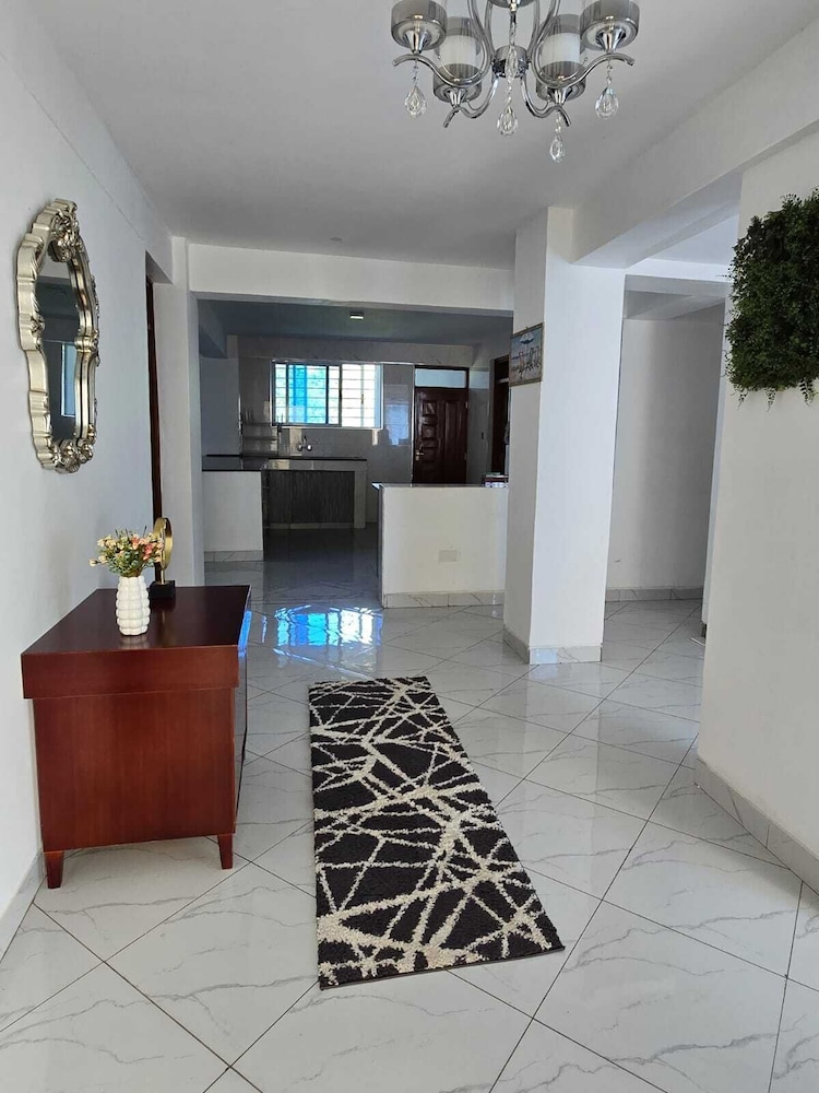 Roam Apartments