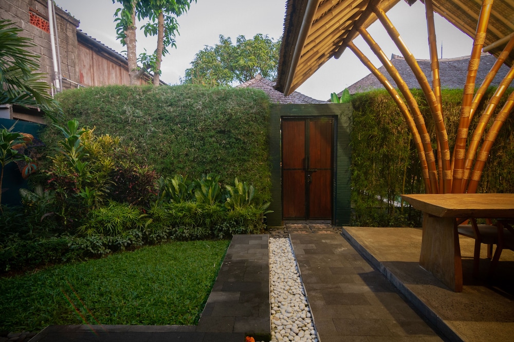 Joyously Raw Villas
