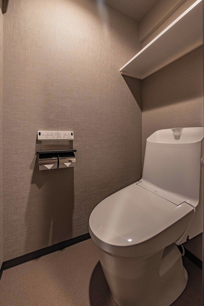 Apartment Hotel 11 Shinimamiya 3