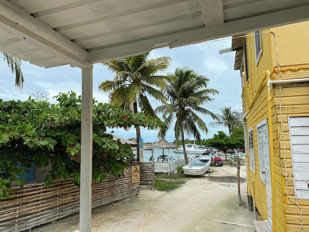 ZNA Beach House
