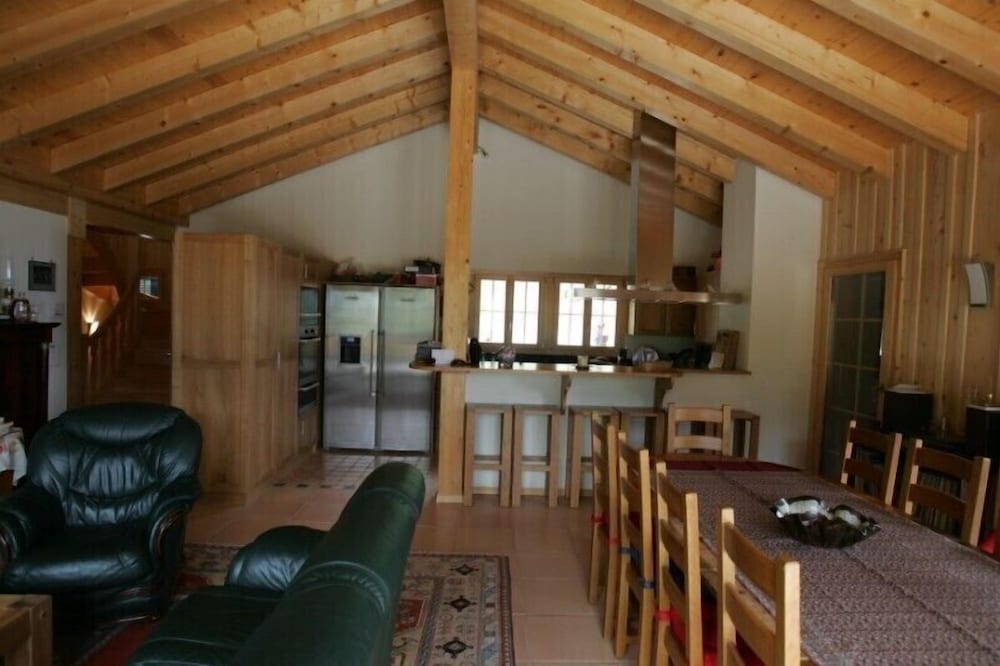 Chalet la Rose des vents view 4