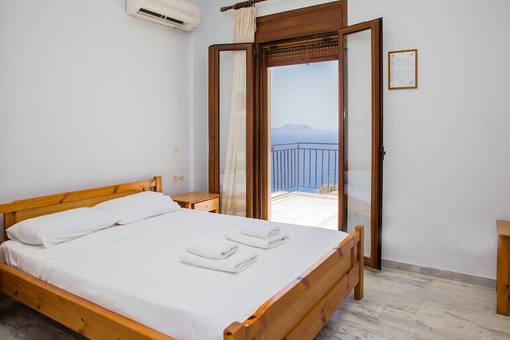 Kavos Melissa Studios photo 2