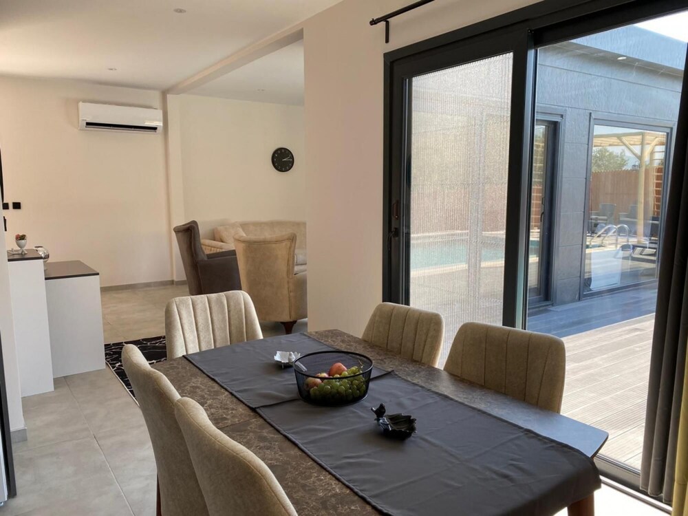P2267 in Antalya With 2 Bedrooms and 2 Bathrooms view 2
