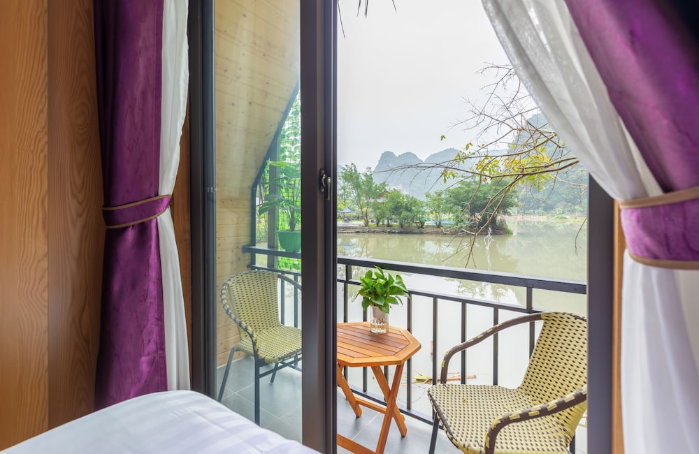 Hoang Minh Mountainside Villa