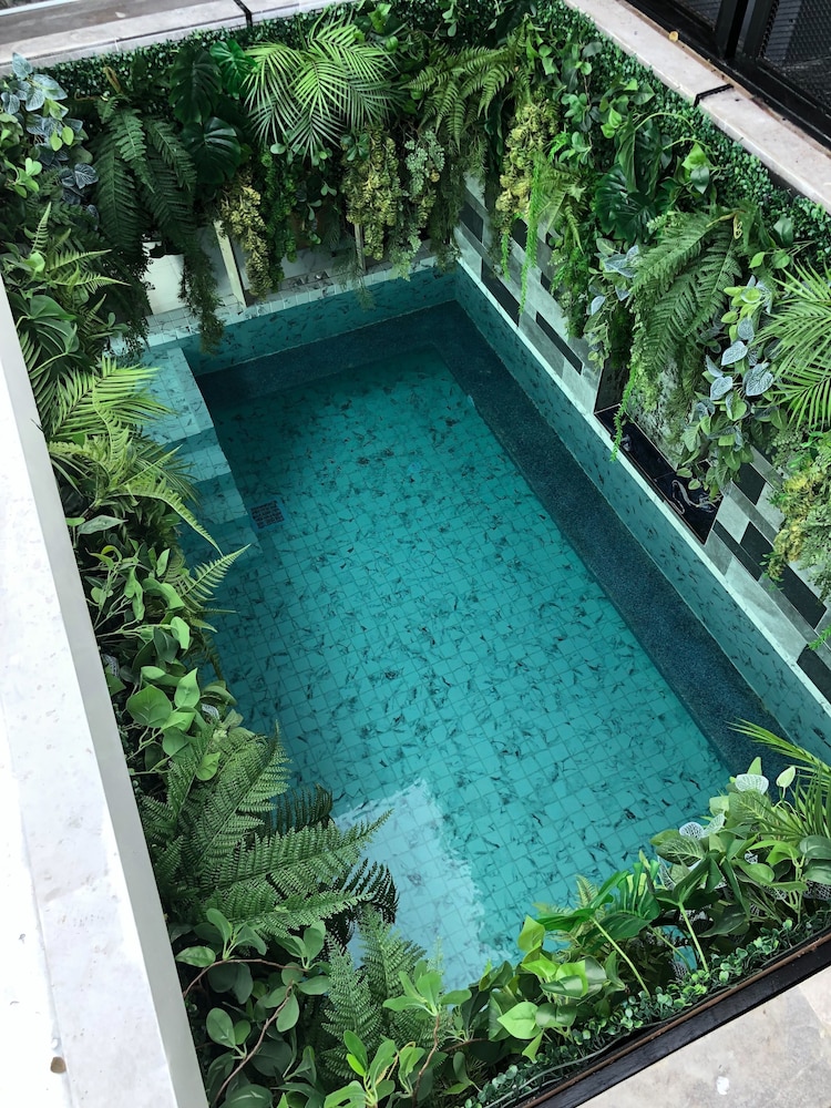 Cabanaz Pool Villa