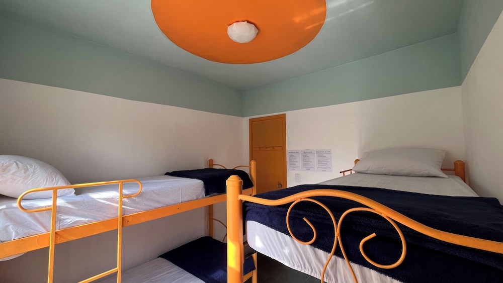 Buena Onda Hostel
