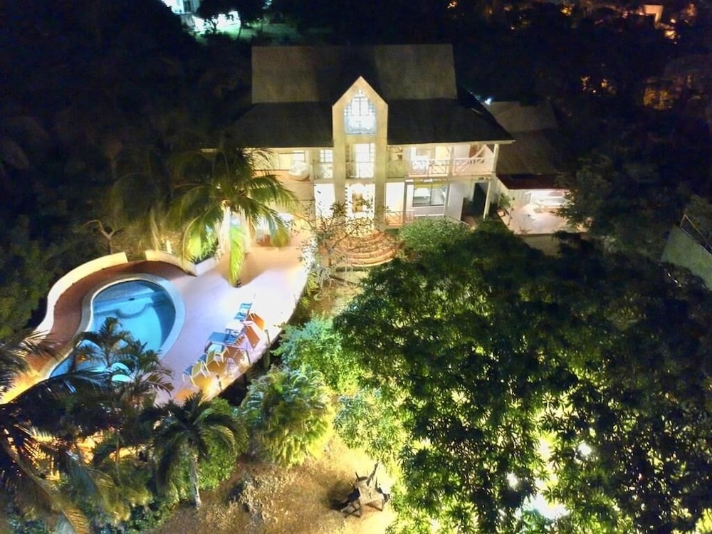 San Andres Vacations - Ocean View Sai, Five Bedroom Holiday Home - Property Image 33