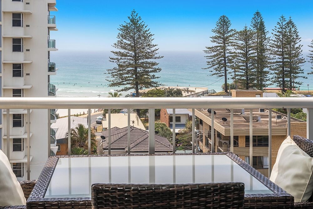Coolangatta Vacations - Rainbow Bay Resort - Property Image 10