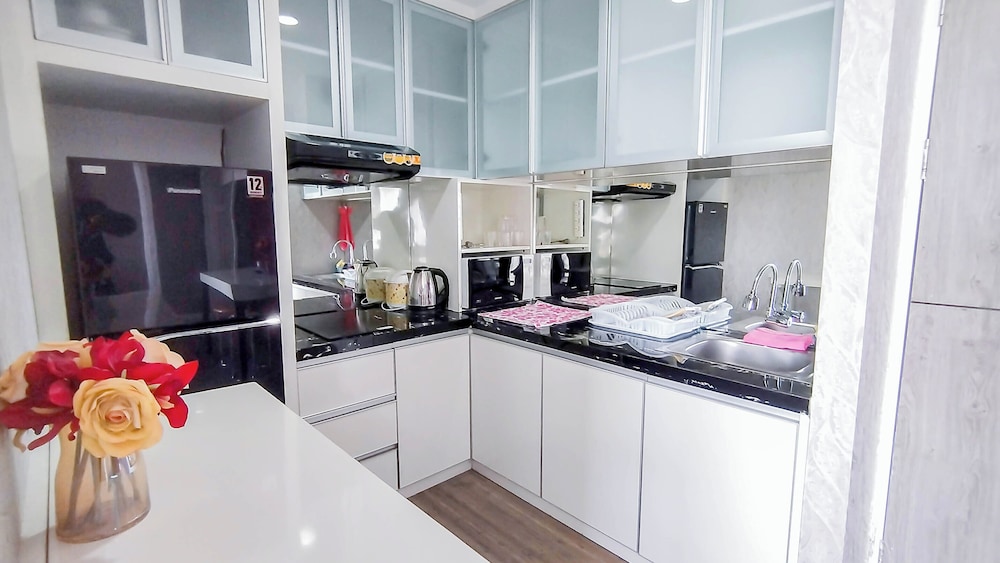 2Br Apartment Near Unair At Taman Melati Surabaya