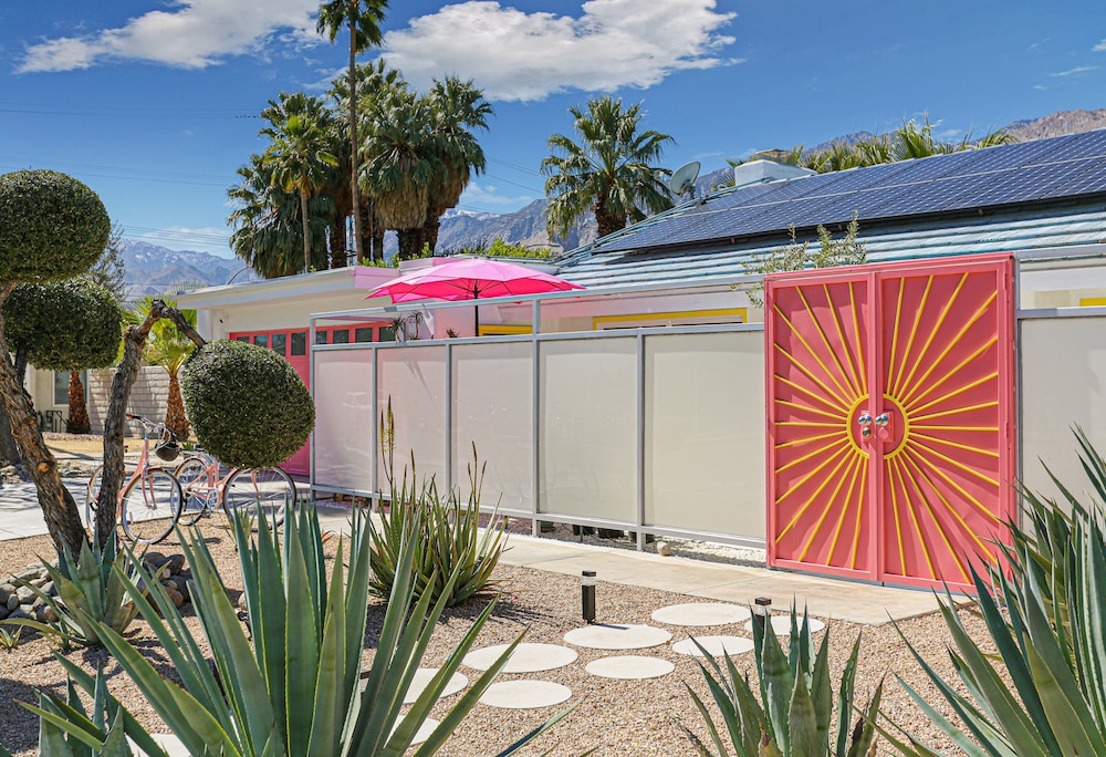 Birdcage Palm Springs