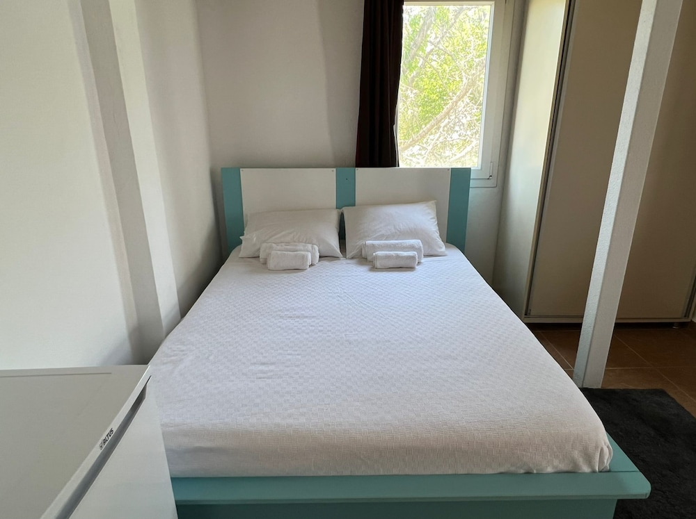 Esmana Otel - Image 22