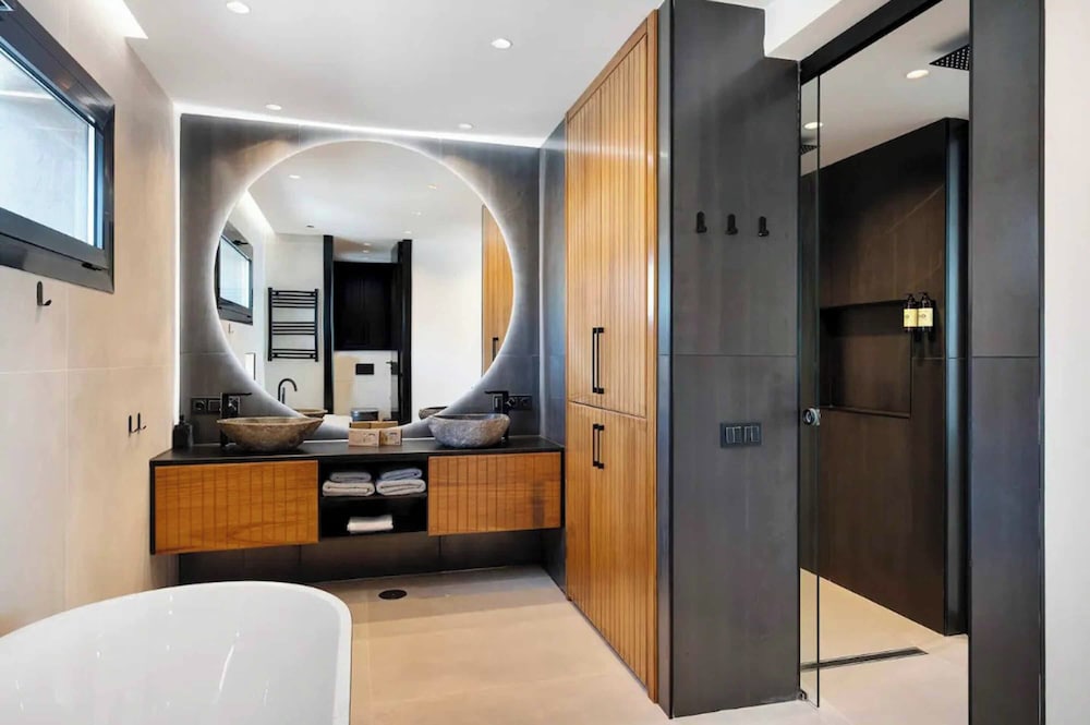 Villa Infinity